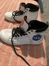 Vans Sk8-Hi MTE X Nasa Space Voyager - True - ’S 8.5 Limited Edition