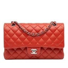 Chanel — Chanel Medium Classic Double Flap Pre-Loved Shoulder Bag — Handbag — resale