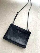 Balenciaga — Balenciaga Auth Medium Italy — Handbag — resale