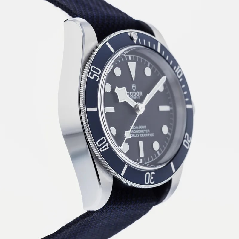 Tudor Heritage Black Bay Blue 79220B 4