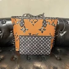 Louis Vuitton — Louis Vuitton Jungle Neverfull for — Handbag — resale