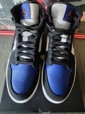Size 10.5 - Air Jordan 1 SE Mid Rivals 2