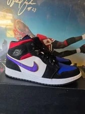 Size 10.5 - Air Jordan 1 SE Mid Rivals 3