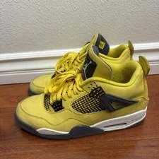 Air Jordan 4 Retro Lightning 2021 3