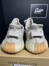 Size 4.5-Yeezy Boost 350 V2 F99710 OG All Clean 4