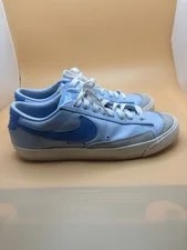 Size 10 - Nike Dunk Low 3
