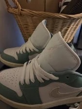 Jordan — Jordan Air 1 Low / Lace-Up Low Top — Sneaker — resale