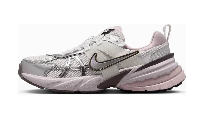 NIKE — V2K Run Wmns " Tint/ /Cave /Metallic " FD0736 010 — Sneaker — resale