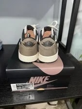 Jordan 1 Retro Low OG 3