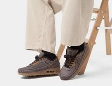 Nike Air Max 90 in Shoes 2