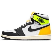 Jordan — Jordan 1 Retro High Volt 555088-118 — Sneaker — resale