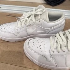 Size 9 - Jordan 1 Low 2