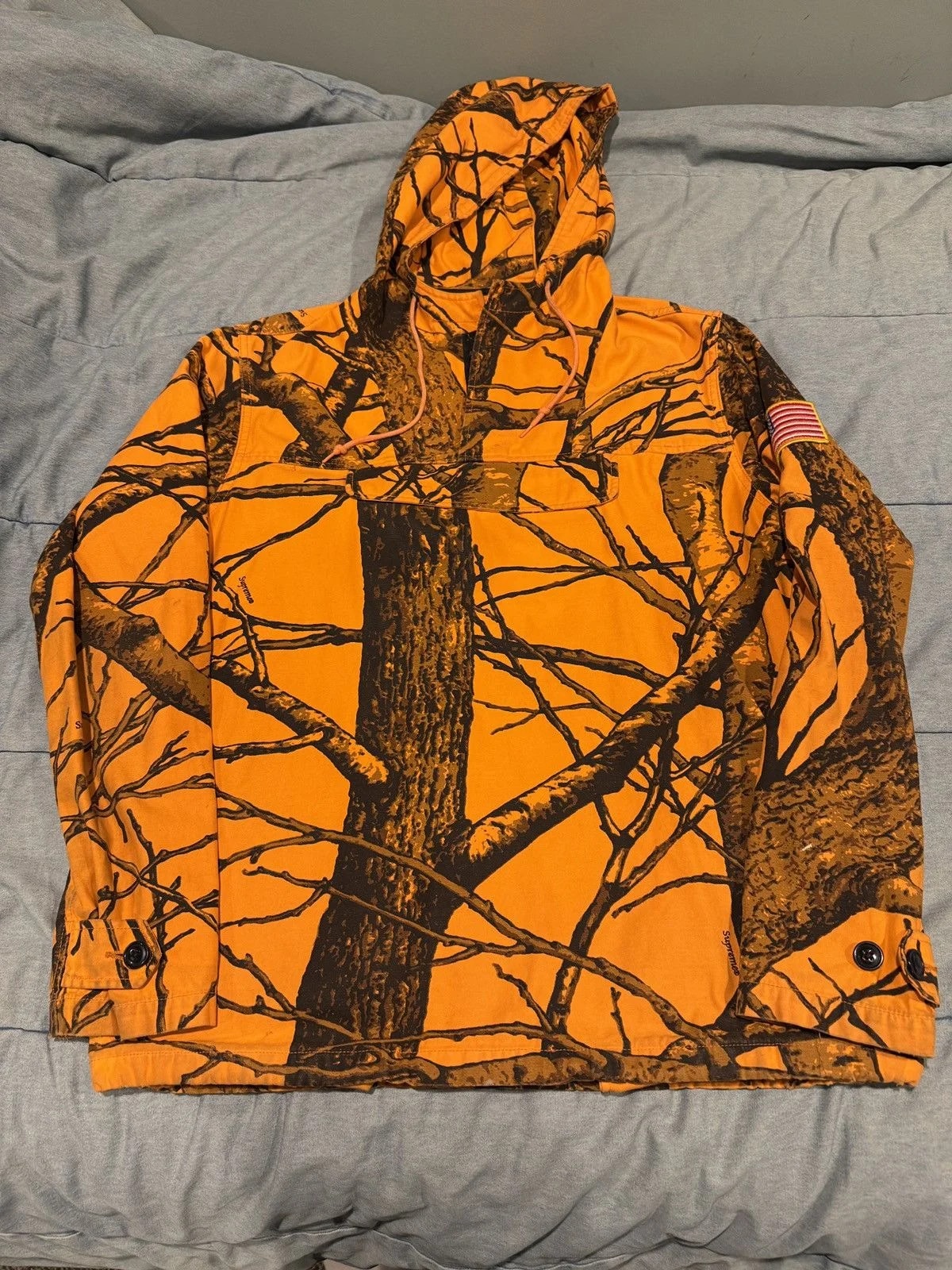 Supreme — Supreme Field Pullover — streetwear — resale