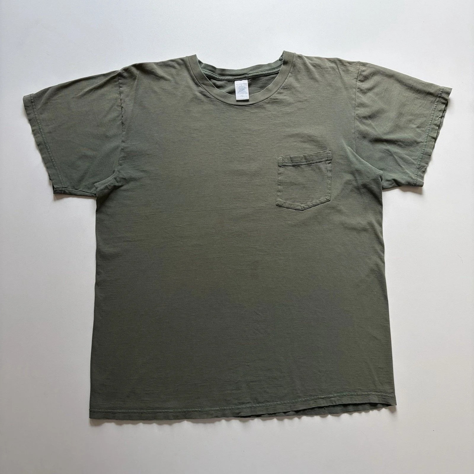 Sun Faded Blank Pocket Shirt Large 90s Cotton — streetwear — resale