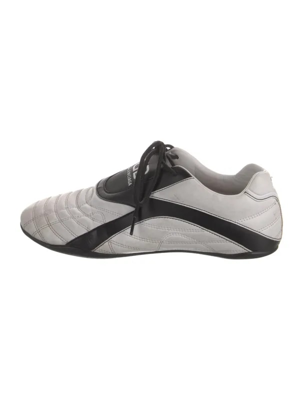 Balenciaga — Zen Sneakers — Sneaker — resale