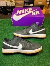 Nike SB Dunk Low Pro Gum, Size 9.5, Lightly Worn With Box 3