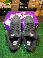 Nike SB Dunk Low Pro Gum, Size 9.5, Lightly Worn With Box 4