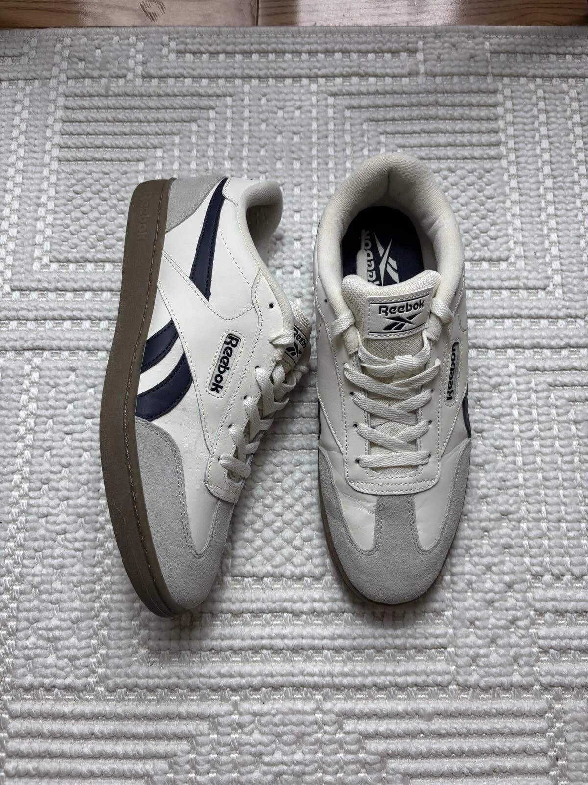 Reebok — Reebok Classic Low-Top — Sneaker — resale