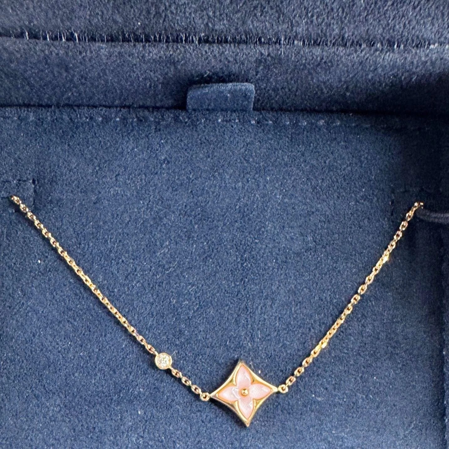 Louis Vuitton Color Blossom Star Golden 2