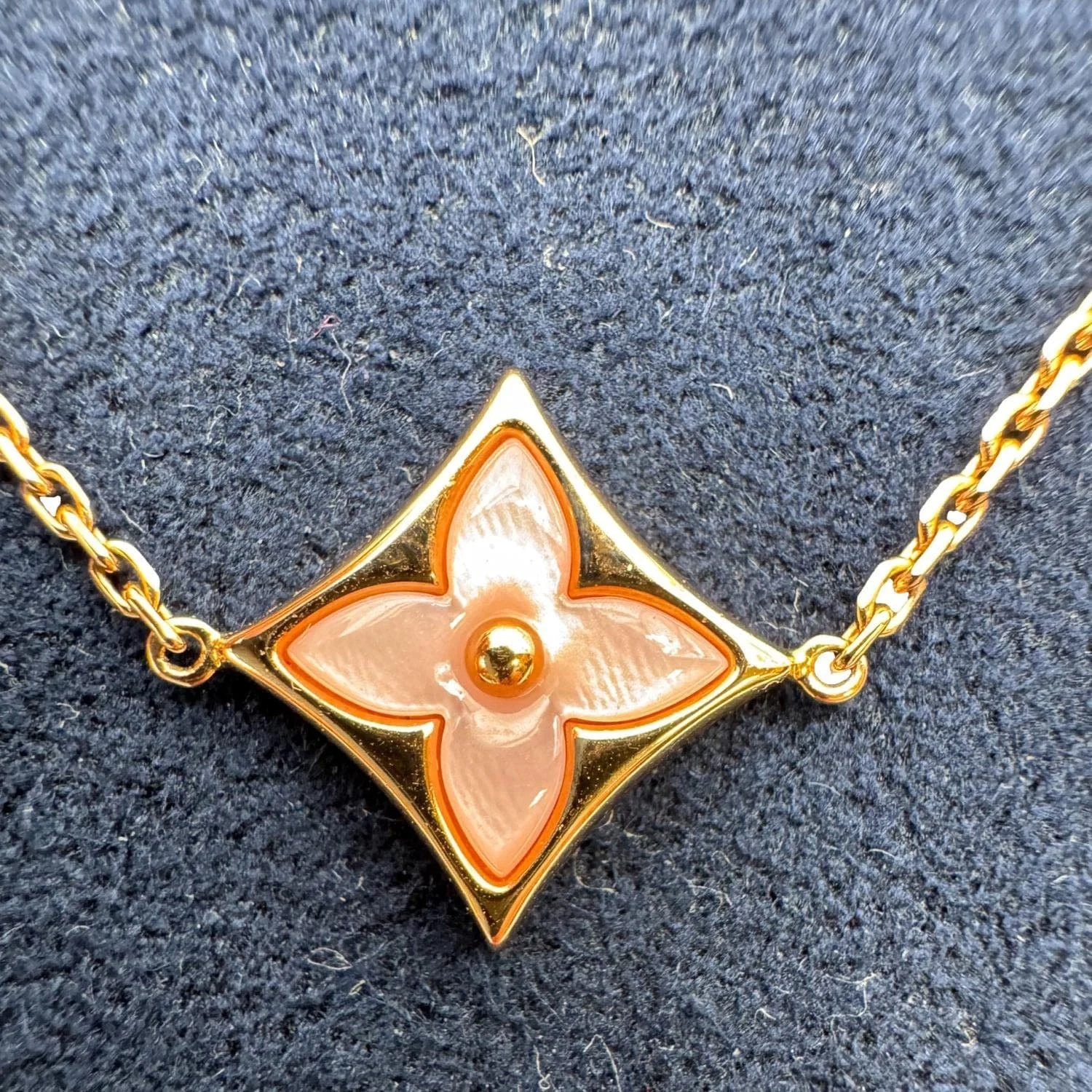 Louis Vuitton Color Blossom Star Golden 4