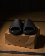 Yeezy Slide ’s Slip-On Sandals Lightweight Foam Slides 3