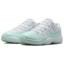 Wmns Air Jordan 11 Retro Low 'Igloo' 10.5 US AH7860-103 New in Box 3