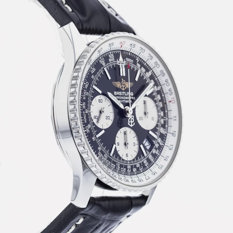 Breitling Navitimer D23322 4