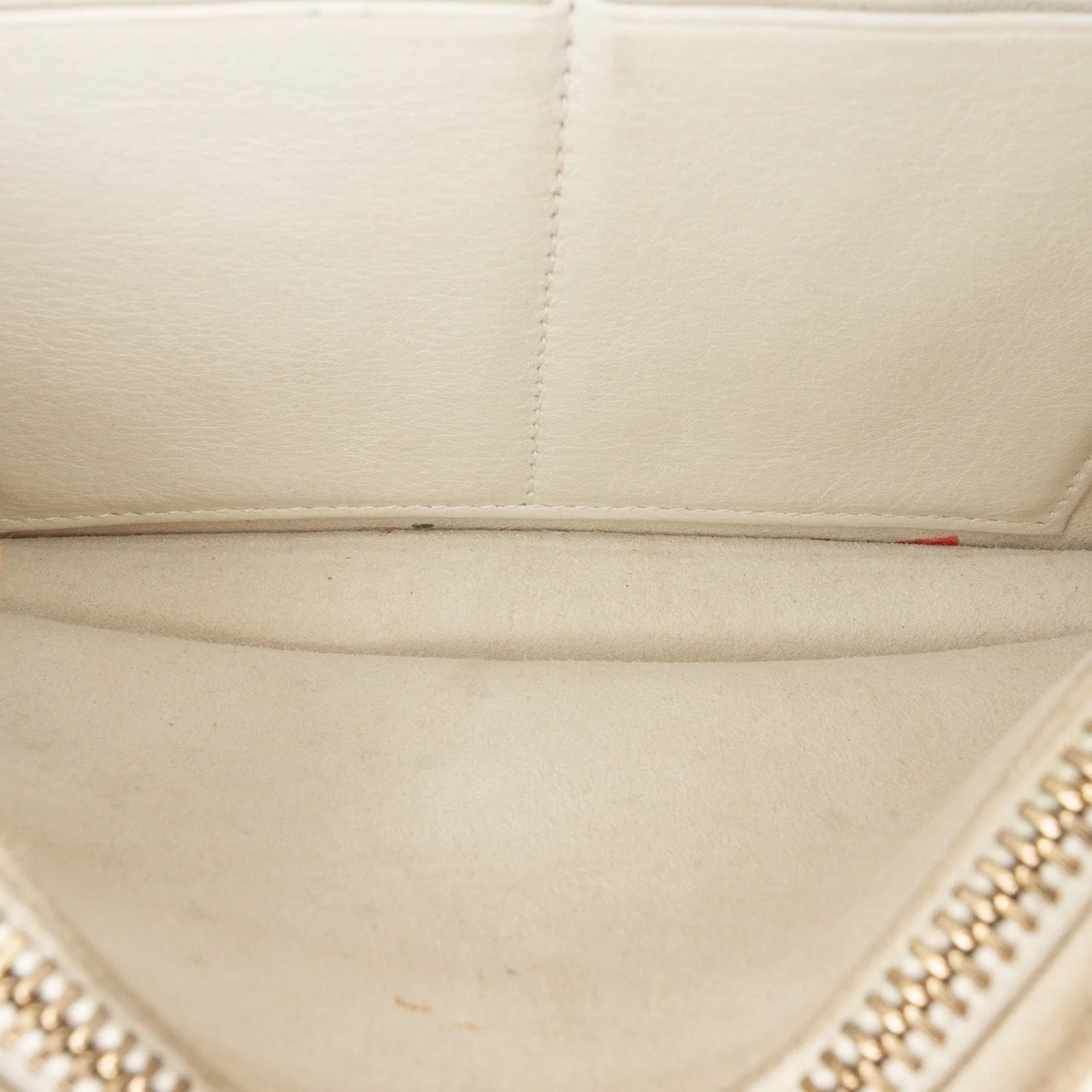 Diorama Wallet on Chain 4