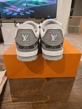 Louis Vuitton Sz 10LV-11-11.5US Clean 4