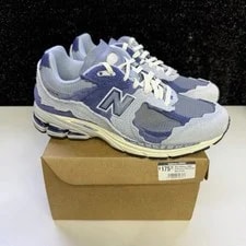 New Balance — Size 8.5 - New Balance 2002R Protection Pack — Sneaker — resale
