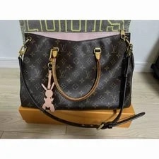 Louis Vuitton — Louis Vuitton Excellent From Japan — Handbag — deal