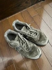 9.5US New Balance 2002R 4