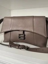 Balenciaga Soft Hourglass 3