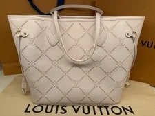 Louis Vuitton Neverfull Light Bliss Couture 4