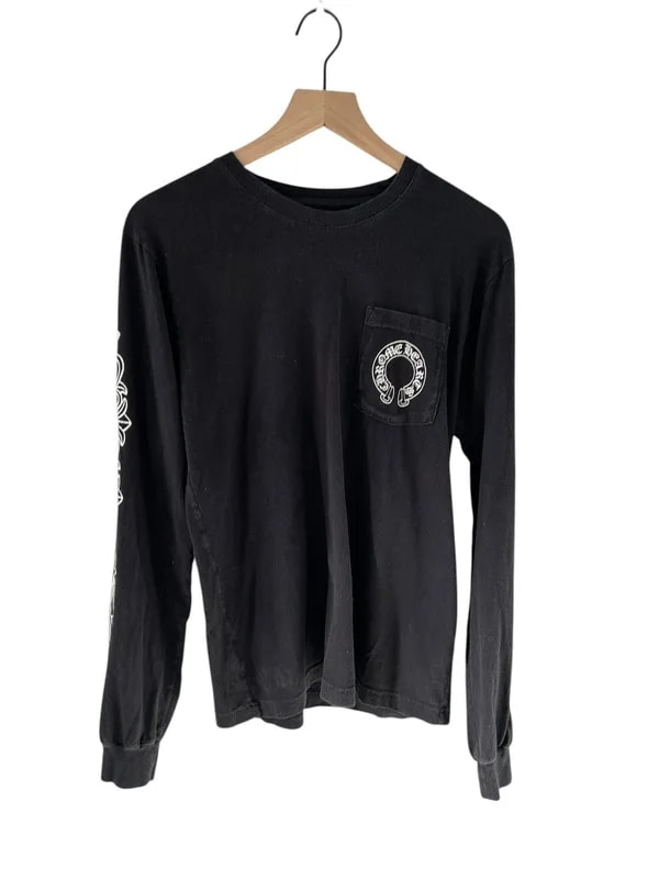 Chrome Hearts — Hearts Horse Shoe Long-sleeve T-shirt — streetwear — resale