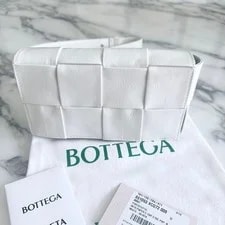 Bottega Veneta Cassette Belt Maxi 651053 4