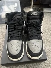 Air Jordan 1 Retro OG High Neutral 4