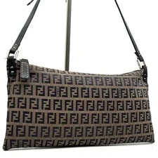 Fendi — Fendi Pochette Auth — Handbag — resale