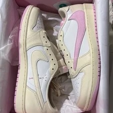 Jordan 1 Retro Low OG SP Shy IQ7604-100 2