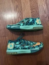 Nike — Size 9.5 - Nike Zoom KD 6 Easter - 599424-303 — Sneaker — resale