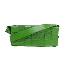 Bottega Veneta — Bottega Veneta Oil Wax Cassette Medium 28 ShoulderBag — Handbag — resale