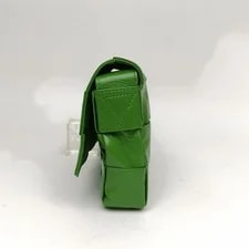 Bottega Veneta Oil Wax Cassette Medium 28 ShoulderBag 3