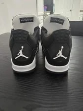Jordan Air 4 Retro FQ8138-001 3