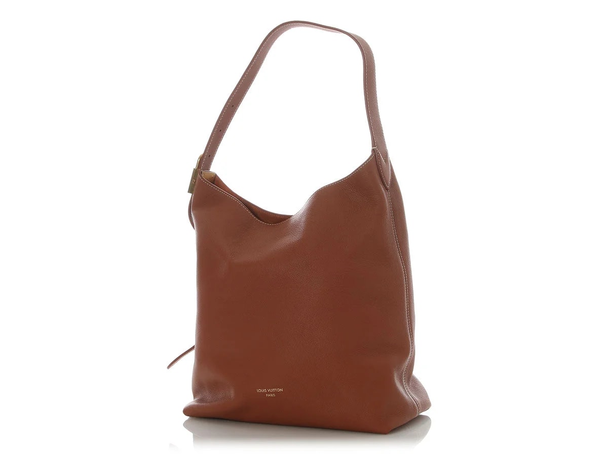 Louis Vuitton Low Key Hobo 3