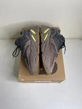 Size 10.5 - Adidas Yeezy Boost 700 4