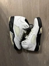 Jordan 5 Retro "Reverse Metallic" 2
