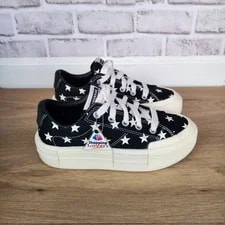 Converse — ⭐Converse Chuck Taylor All Star Cruise Ox Sz 7 Shoes A15497C — Sneaker — resale