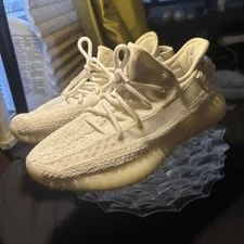 Yeezy — Yeezy Boost 350 Light V2 Very Near ’s Size 6.5 VG+ — Sneaker — resale