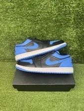 Air Jordan — Size 8 - Air Jordan 1 Low — Sneaker — resale