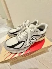 New Balance — 10.0US New Balance 990V4 — Sneaker — resale